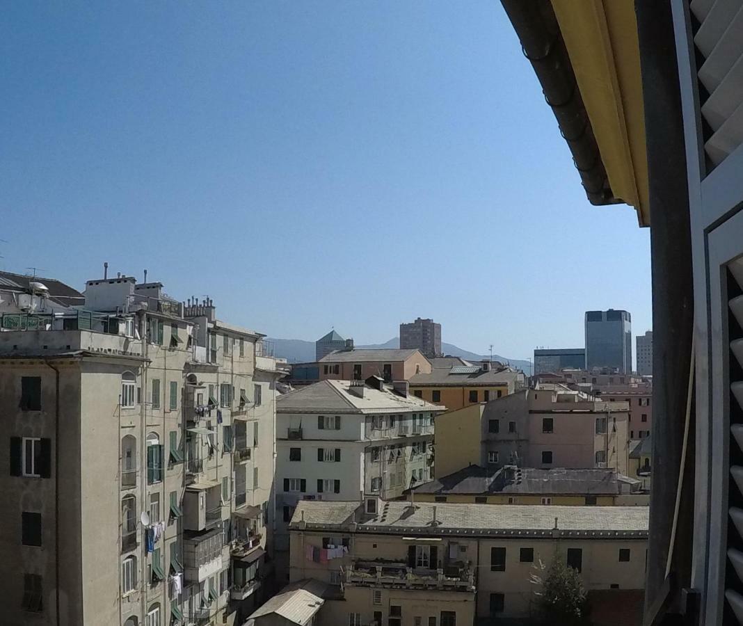 Dietro Il Teatro Modena Γένοβα Εξωτερικό φωτογραφία